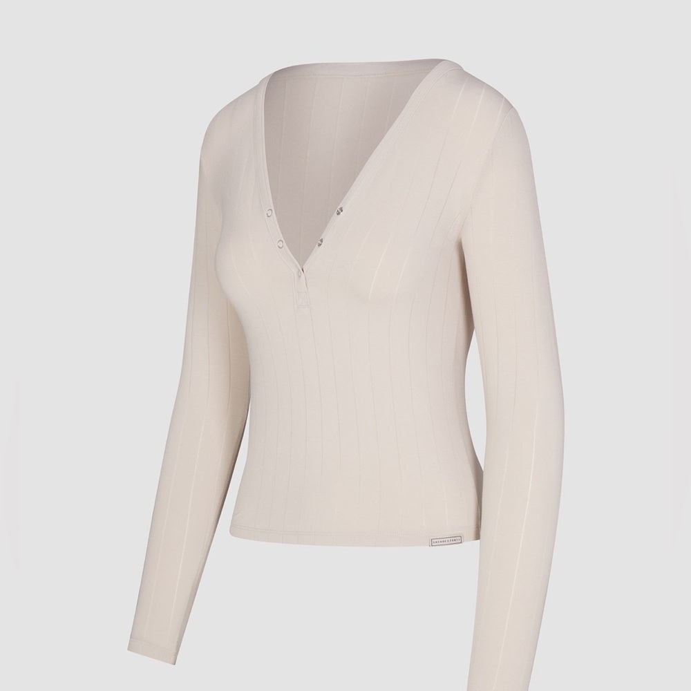 Savage X Fenty Sleek Stitch Sleep Henley